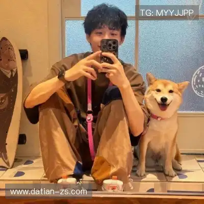 邱梅斯